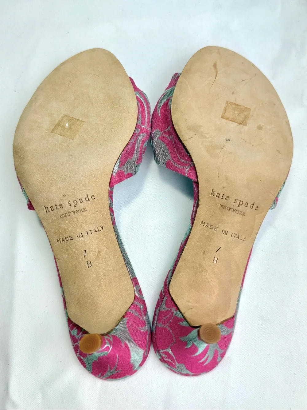 Kate Spade NY Kitten Heel Mules Pink Silver Floral Brocade Knot Sandal 7 B Italy